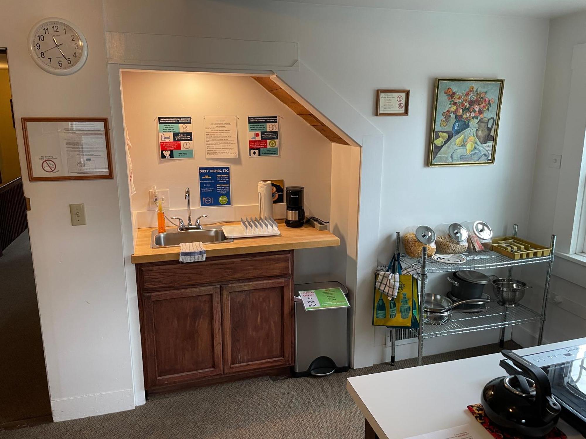 International Guest house 2*