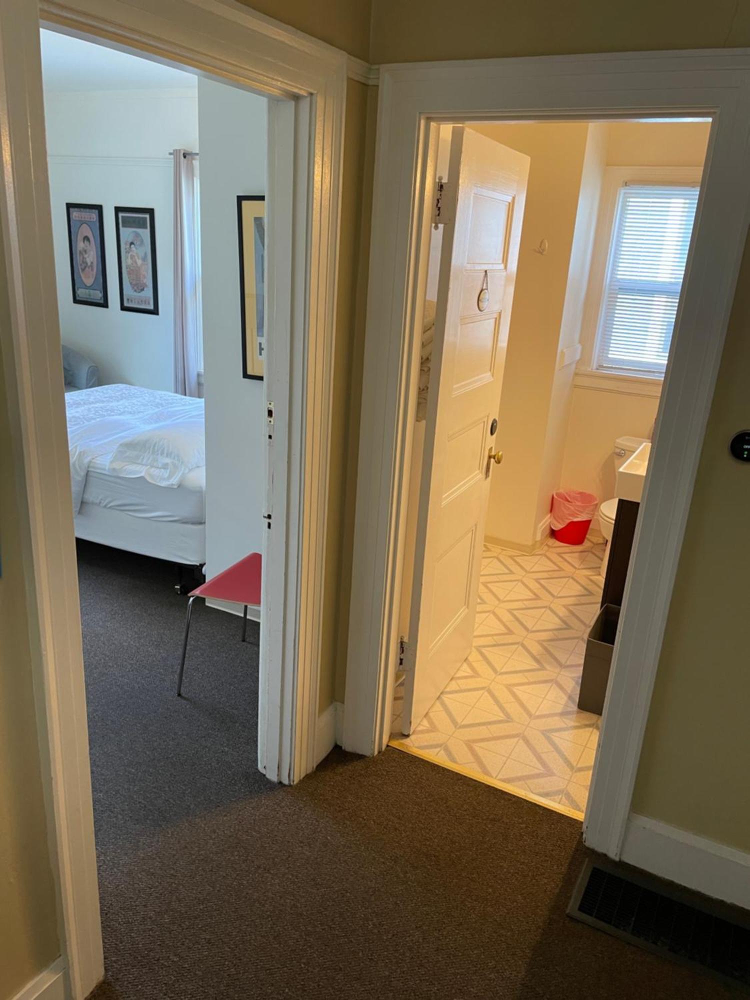 International Guest house 2*