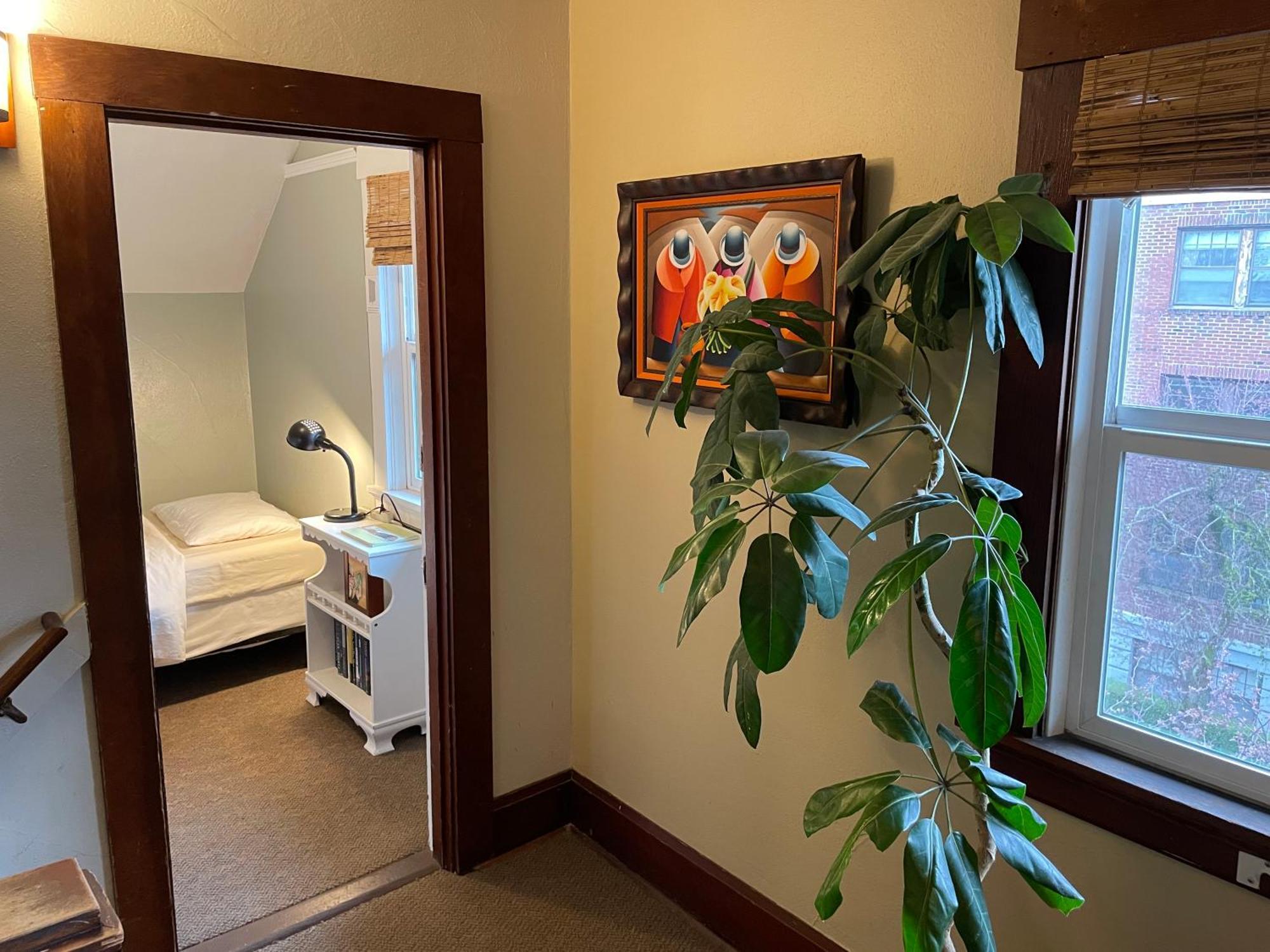 Guest house International Portland