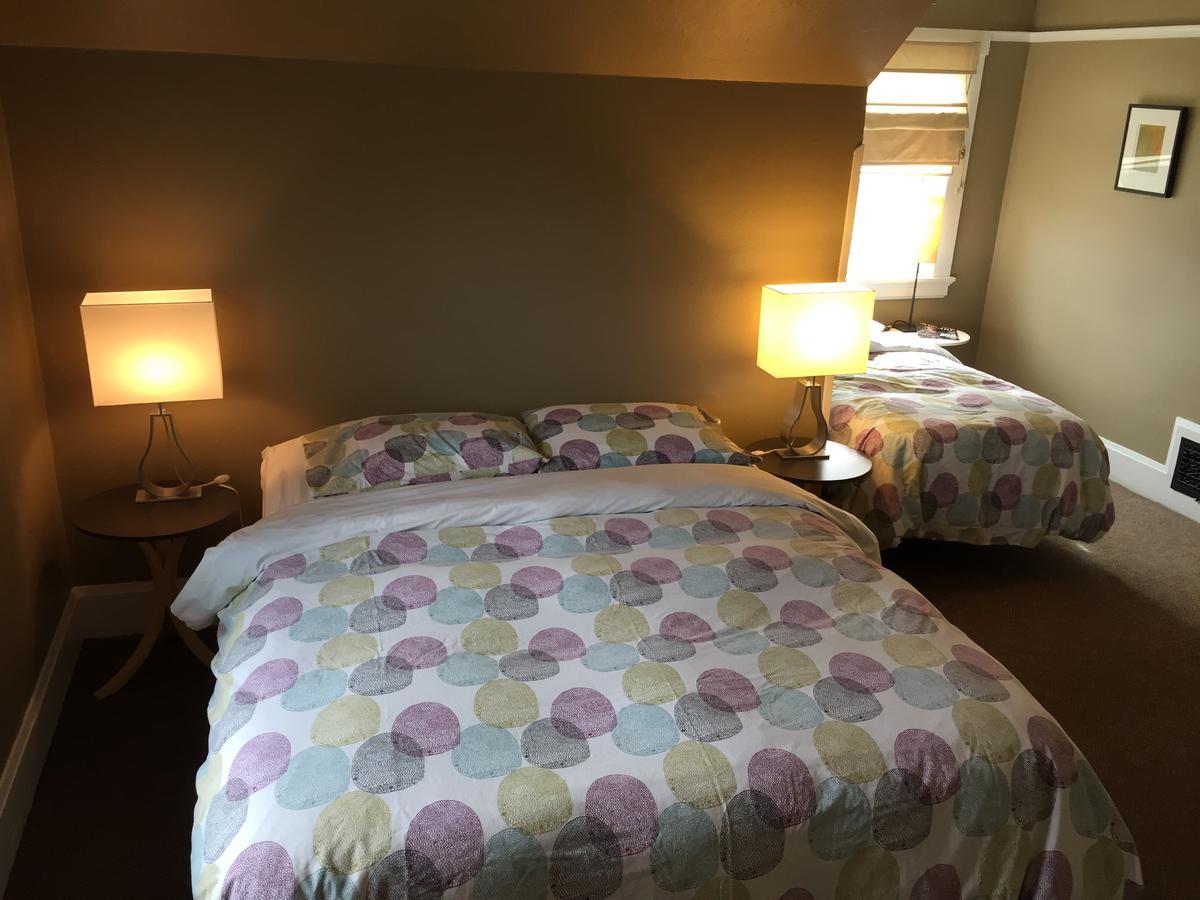 Guest house International 2*